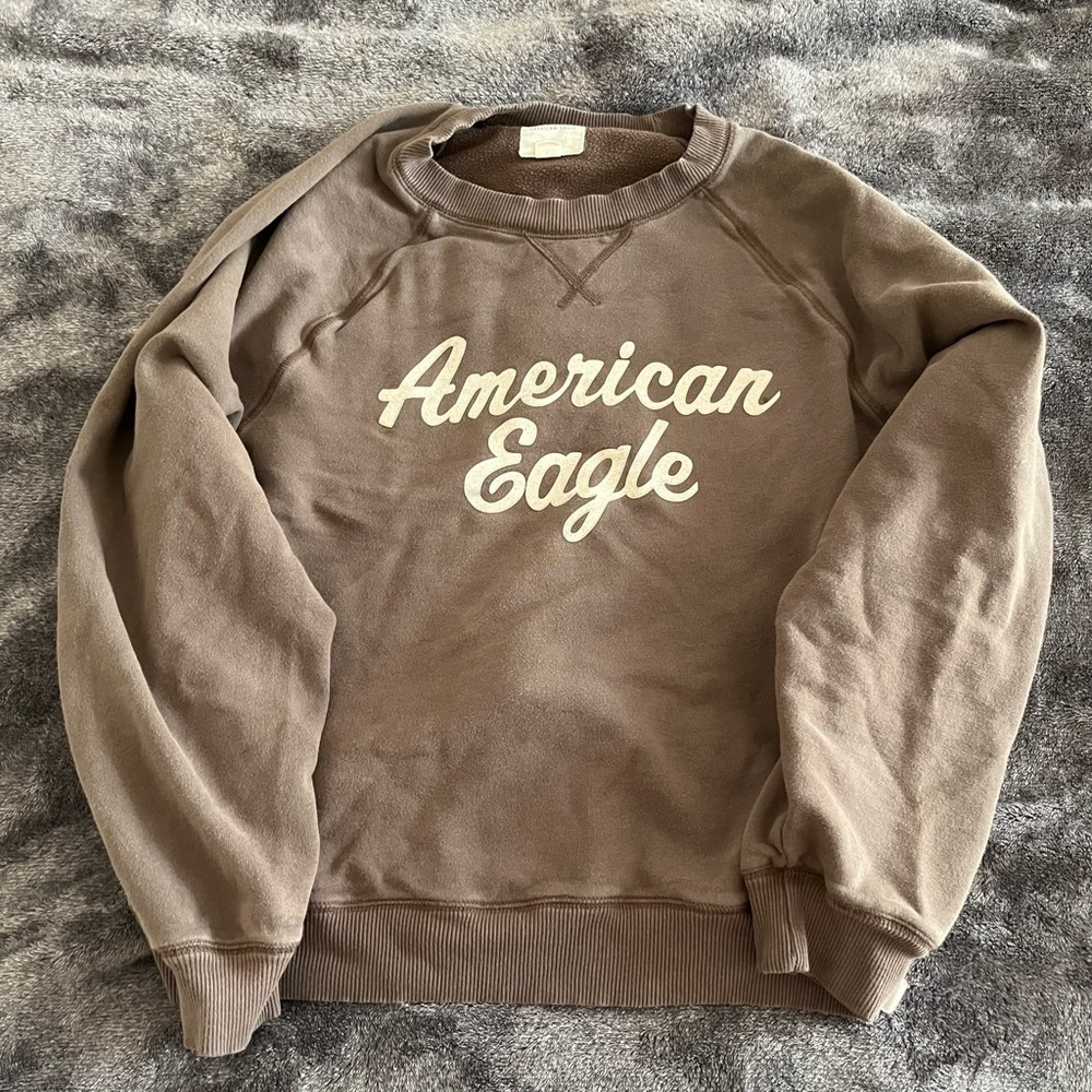 American Eagle oversized crew neck sweatshirt